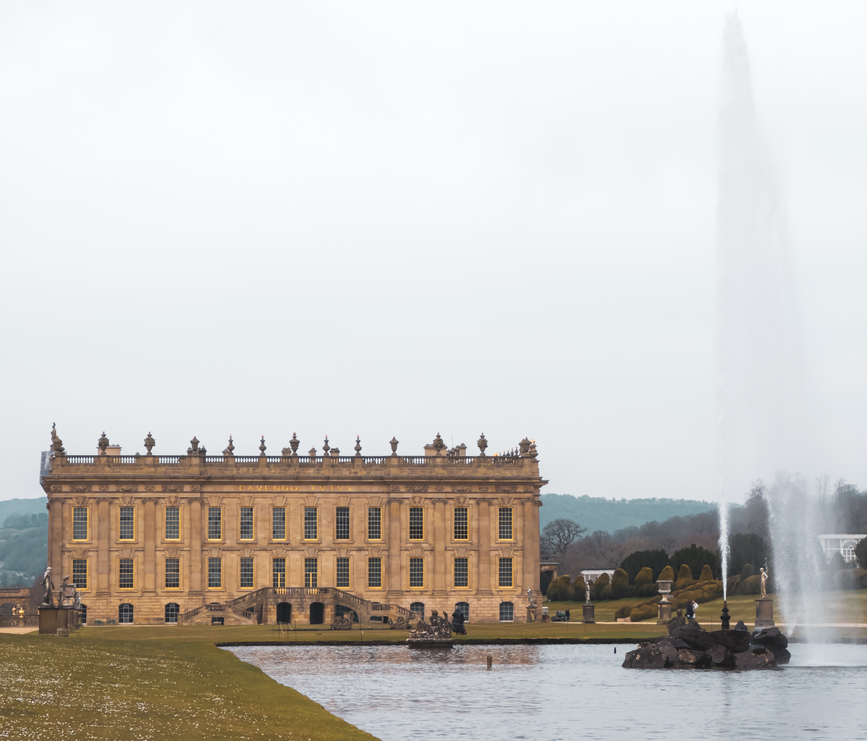 A Day at Chatsworth: Grand Halls, Winding Trails, and the Jewel of the Peak District