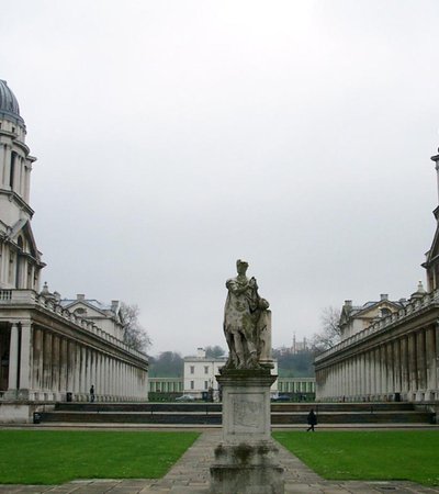 West Greenwich Library in London, England