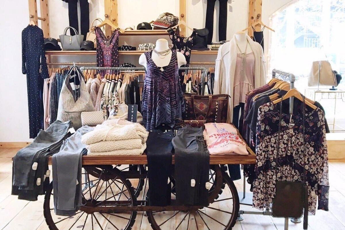 Malibu Country Mart
