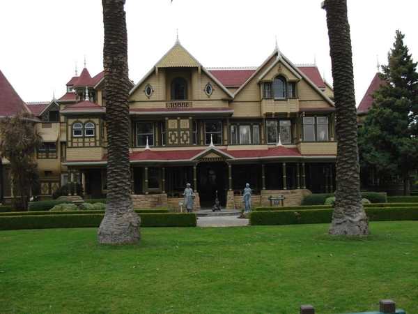 Winchester Mystery House
