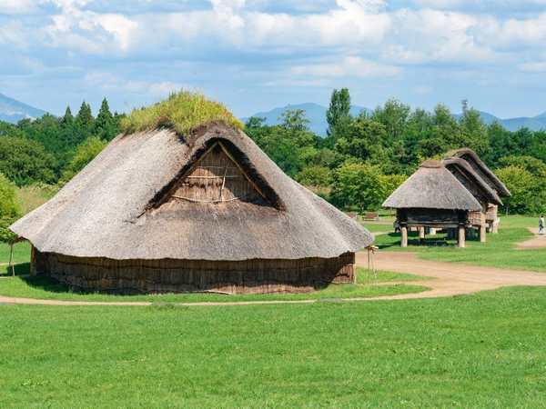 San'nai-Maruyama iseki Special Historical Site