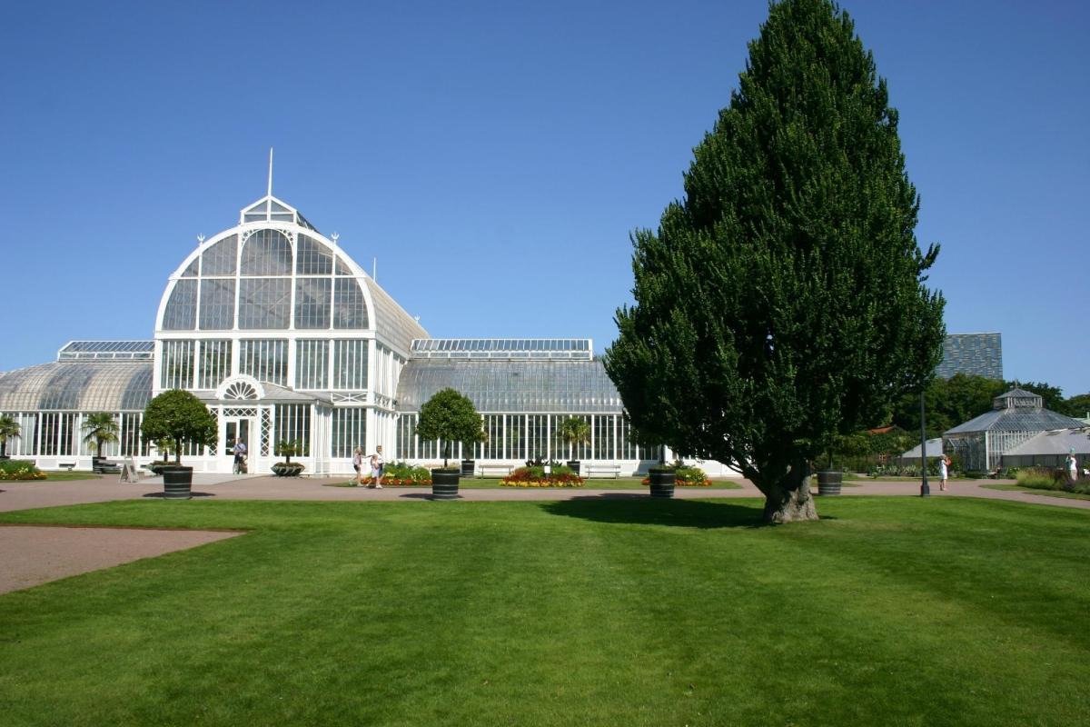 Trädgårdsföreningen (The Garden Society)