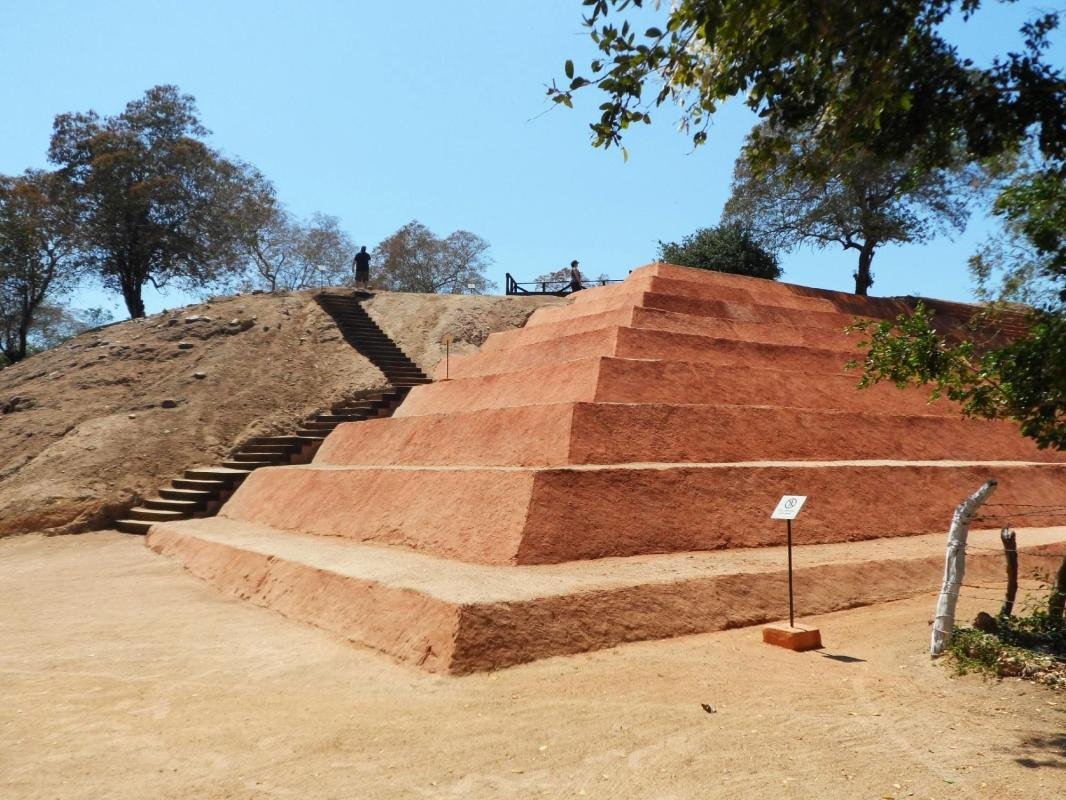 Zona Arqueológica Soledad de Maciel-Xihuacan