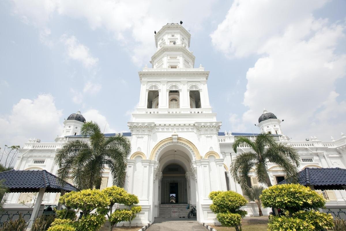 Sultan Abu Bakar Mosque (State Mosque)