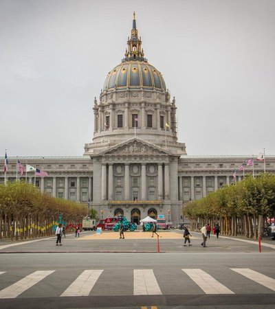 San Francisco City Hall