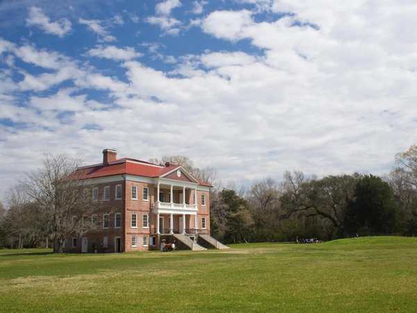 Drayton Hall