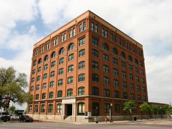 Sixth Floor Museum at Dealey Plaza