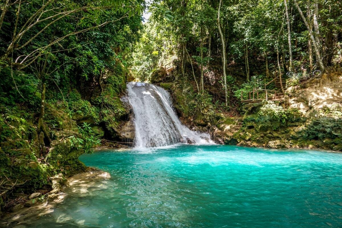 The Original Blue Hole - Ocho Rios- Look out for this sign! Don’t be mislead…