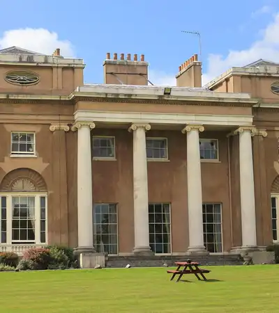 Grovelands Park in London, England