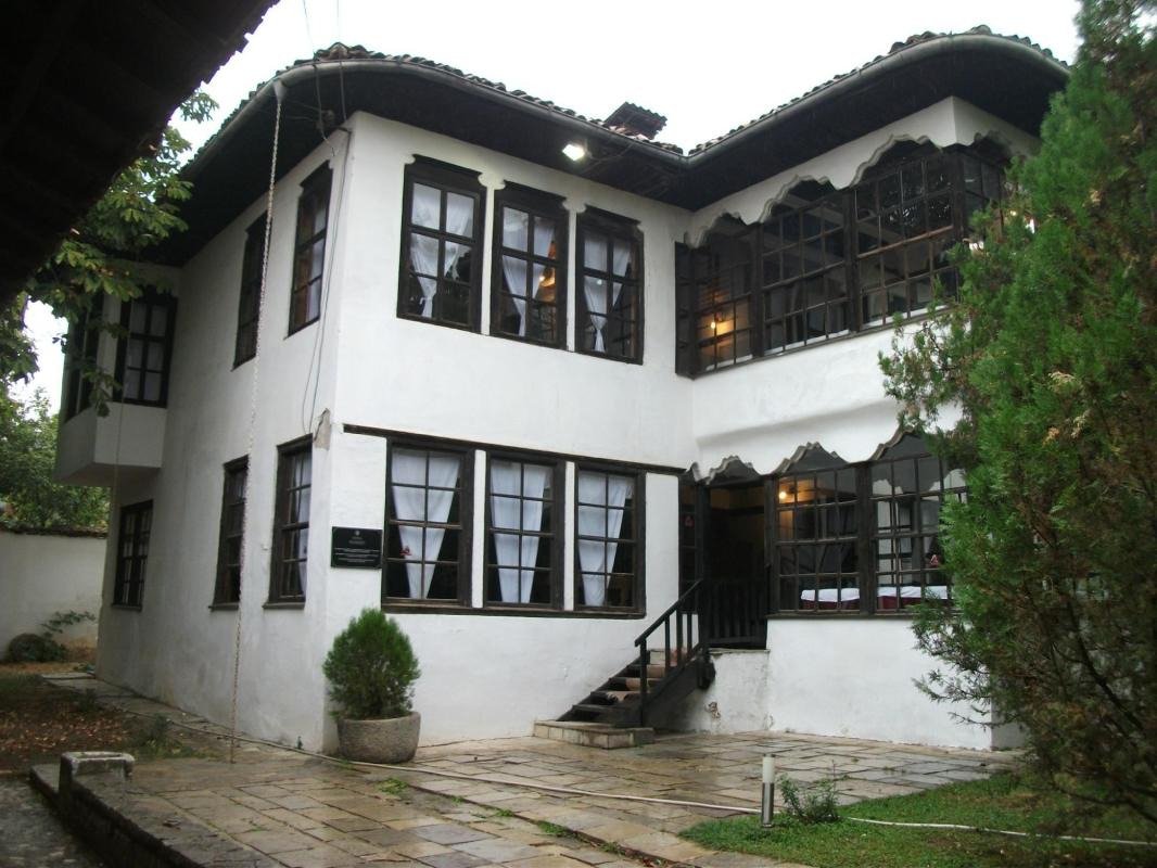 Ethnographic Museum - Muzeu Etnologjik