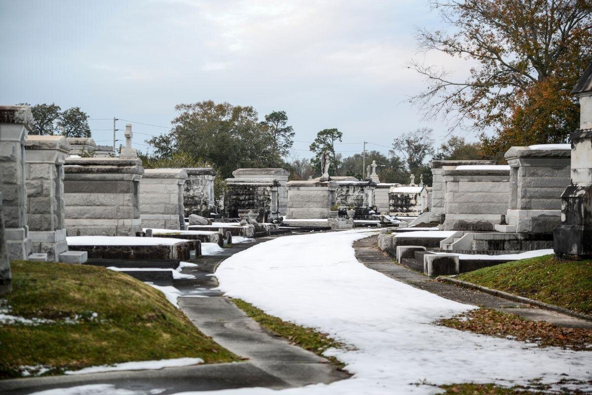 Lake Lawn Metairie Funeral Home & Cemeteries
