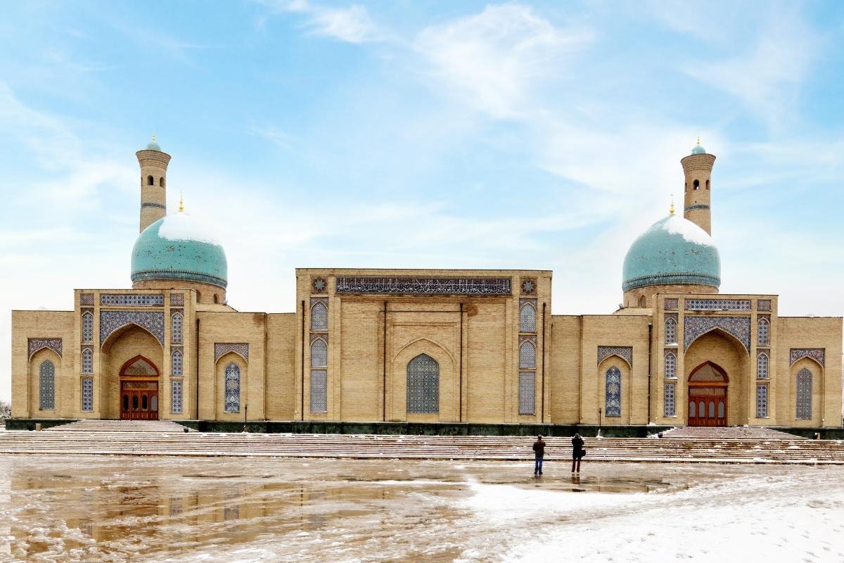 Tillya Sheikh Mosque