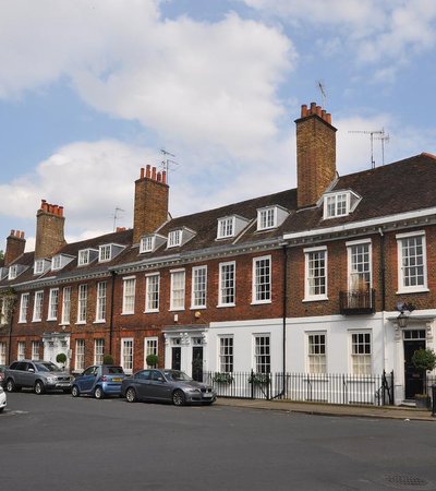 Richmond Green in London, England