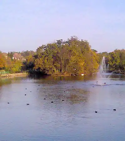 Raphael Park in London, England