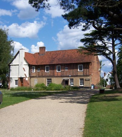 Manor Farm in London, England