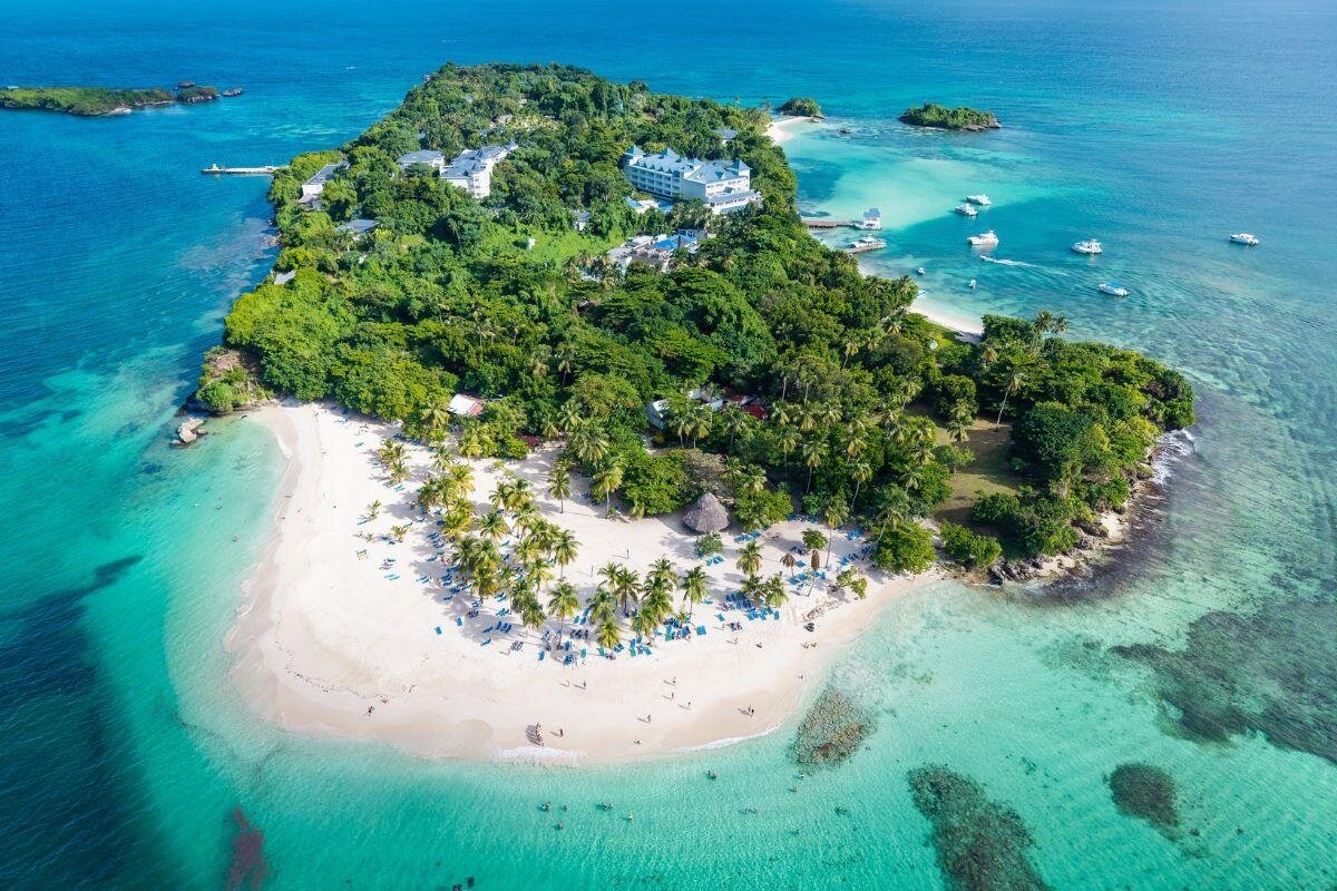 Cayo Levantado
