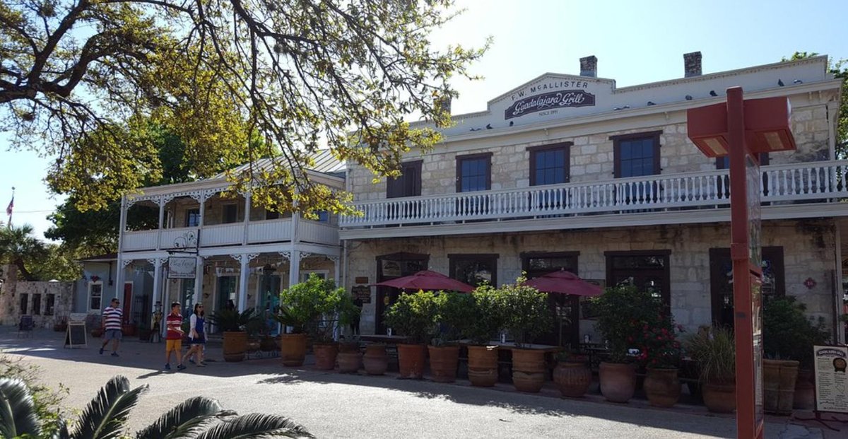 La Villita Historic Arts Village