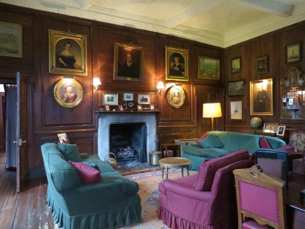 Rosslyn Castle