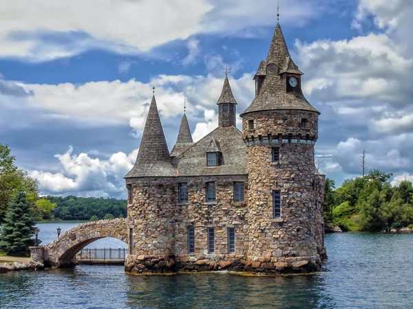 Boldt Castle Yacht House