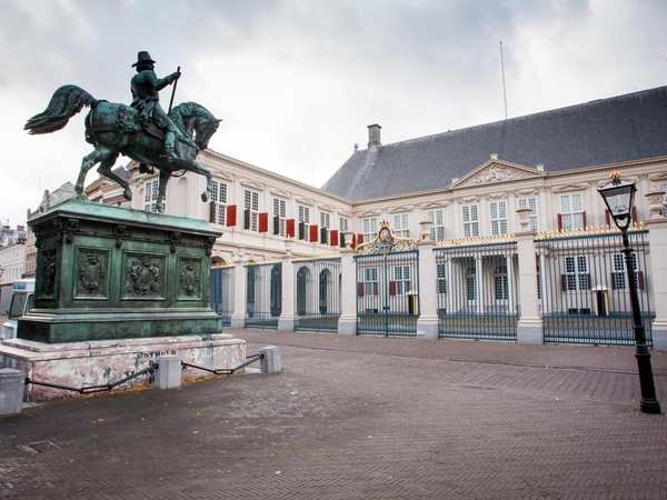 Noordeinde Palace (Paleis Noordeinde)