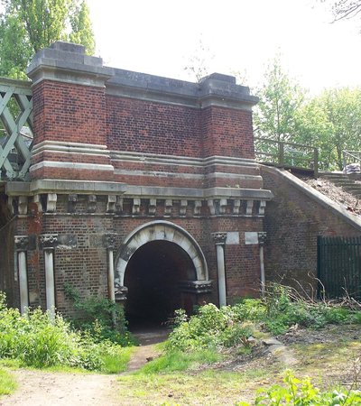 Kew Railway Bridge in London, England