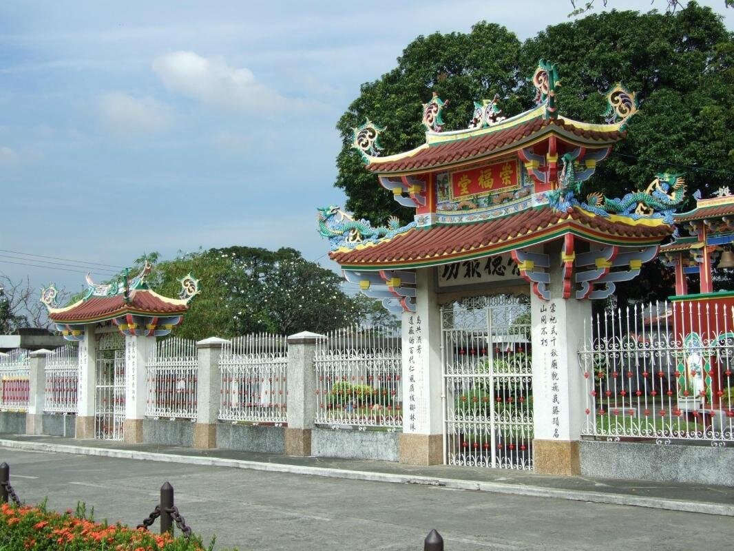 Manila Chinese Cemetery