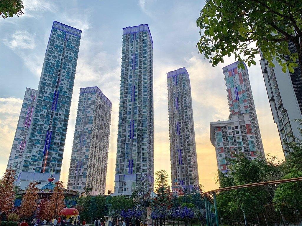 I-City