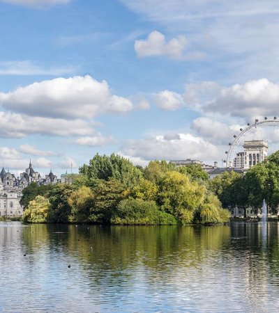 St. James's Park in London, England