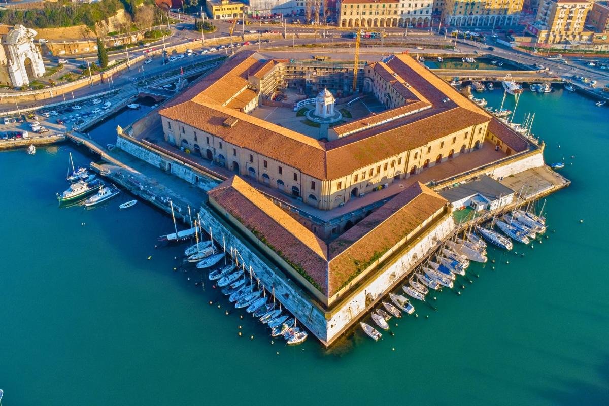 Mole Vanvitelliana