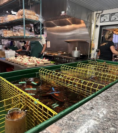 Thurston's Lobster Pound in Tremont, Maine